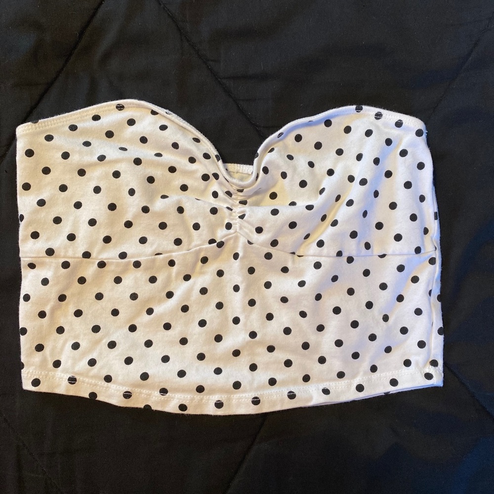 White &Black Polka Dot Strapless Crop Top